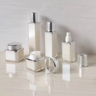 Bộ sản phẩm chăm sóc da 6 món