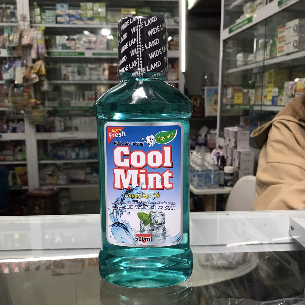 Nước Súc Miệng COOL MINT Chai 500ml