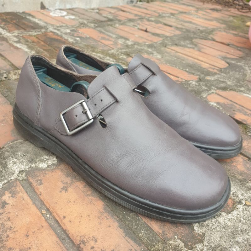 Giầy da nam thương hiệu Dr. Martens của Anh