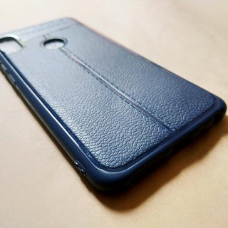 Ốp lưng vân da cho Xiaomi Redmi Note 5 Pro Auto Focus (Màu Đen)