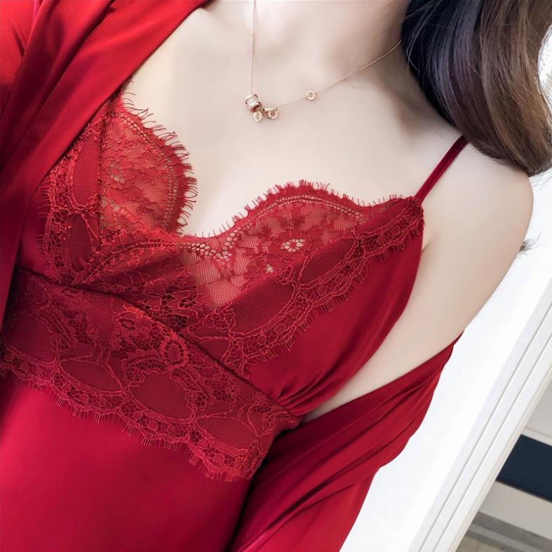 Sét Đầm Ngủ Lụa Satin Nữ Gồm Váy Ngủ 2 Dây Sexy Và Áo Choàng Gợi Cảm Phối Ren Dễ Thương JHB