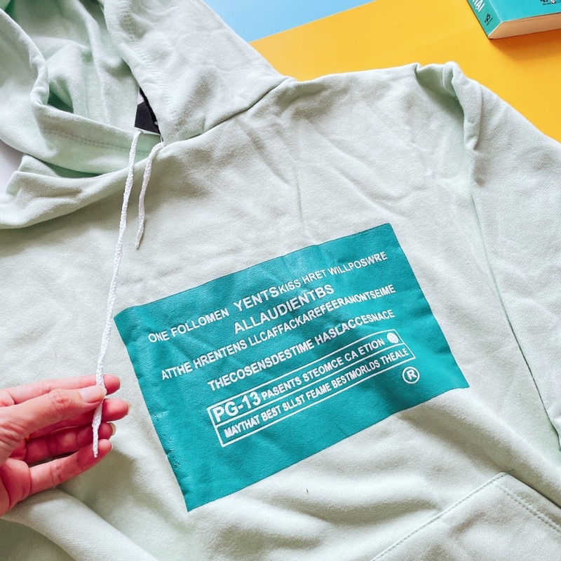 ẢNH THẬT ÁO HOODIE CÓ MŨ FORM RỘNG MÀU XANH LÁ CÂY