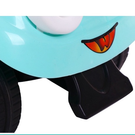 Xe chòi chân cho bé Minion phát nhạc và đèn nháy.