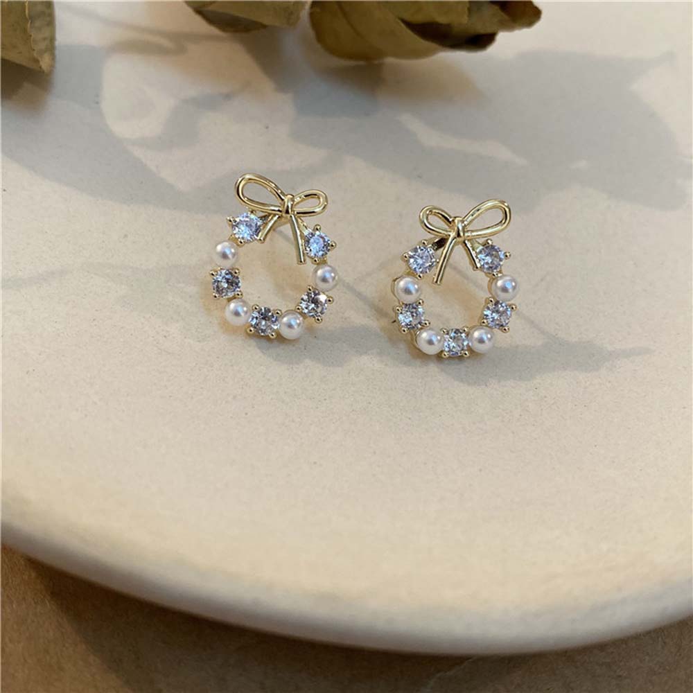 Khuyên tai tròn đính hạt ngọc trai thời trang xinh xắn cho nữ