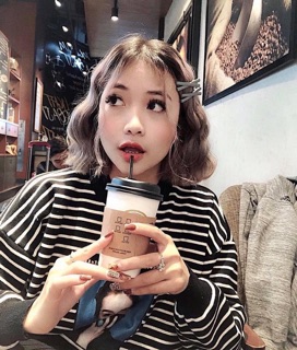 Set váy áo kẻ cô gái