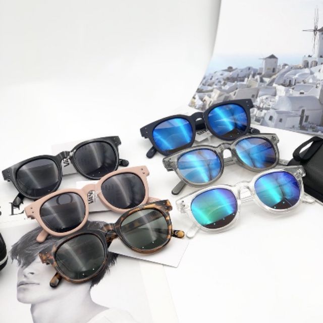 Mắt kính vans aut