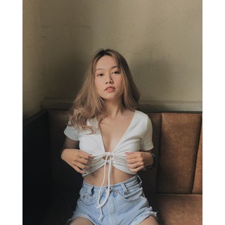 Áo Croptop Nơ Khoen Tròn