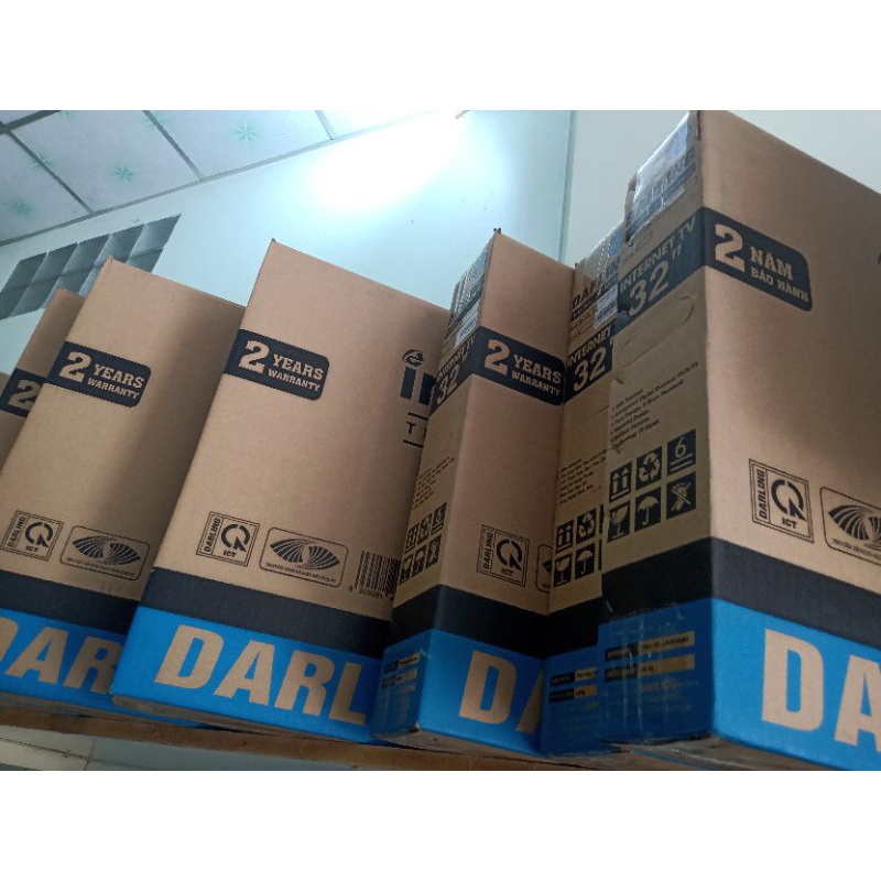 Tivi 32inch Darling có loại Thường và Smart.