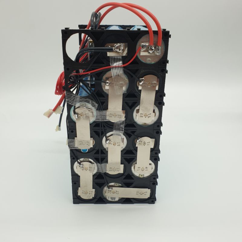 Achun.vn - KHỐI PIN SẮT XE ĐIỆN 48V/54V - 16S - 15AH XẢ 30A PIN 33140 - có bọc màng PVC
