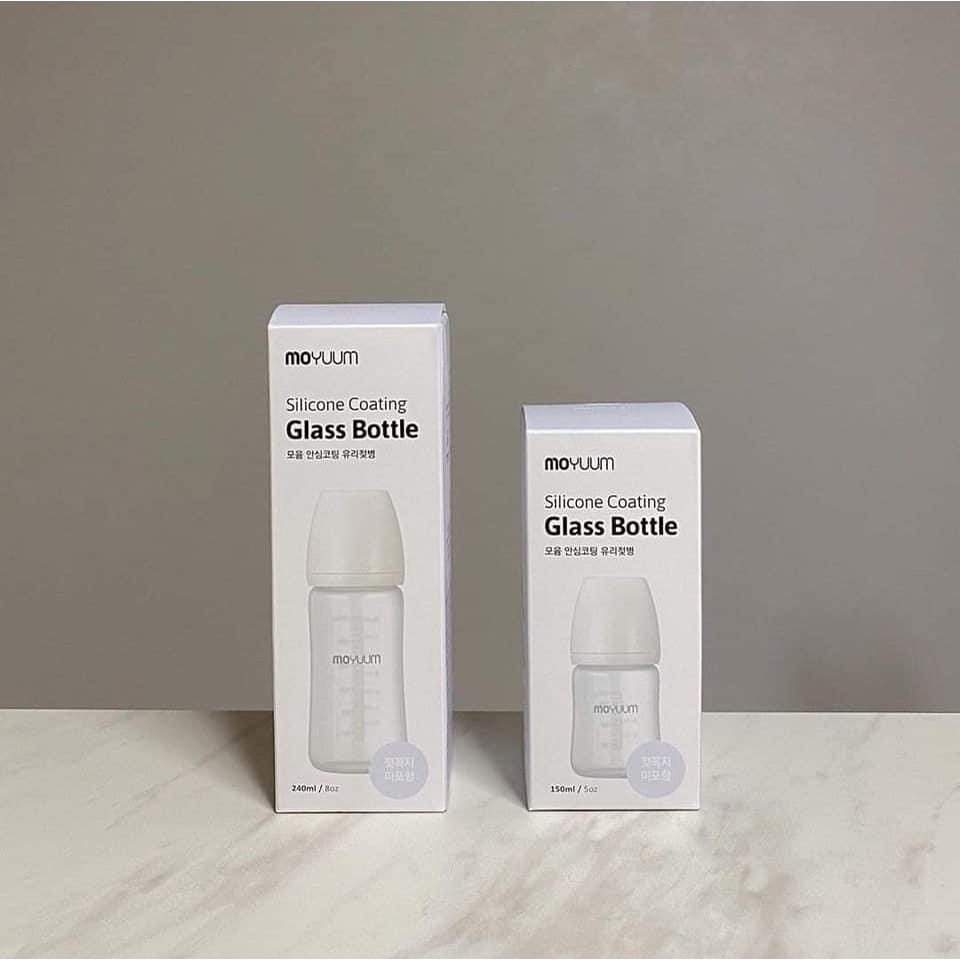 Bình sữa cho bé Moyuum thủy tinh phủ silicon, bình sữa cách nhiệt 150ml 240ml - Monnie Kids