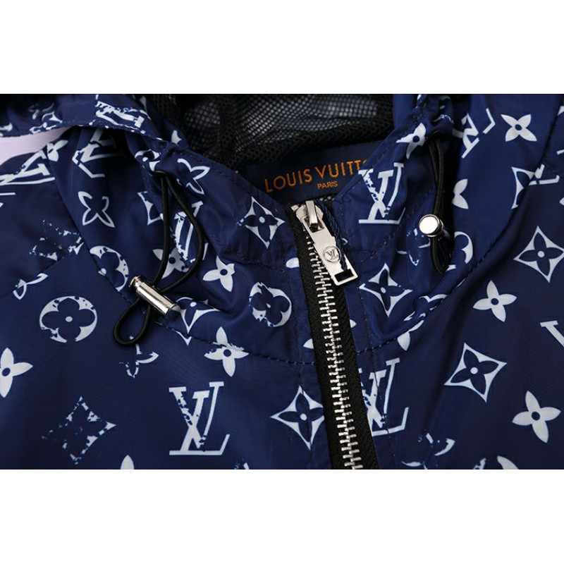 Set thể thao quần đùi áo khoác LV ESCALE