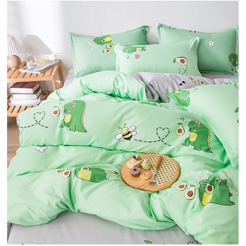 Bộ chăn ga gối poly cotton - Khủng long bơ xanh ( Không kèm ruột )
