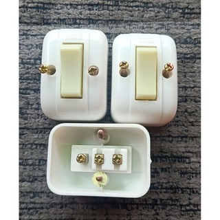 CÔNG TẮC ĐIỆN 2 CỰC, 3 CỰC VINA