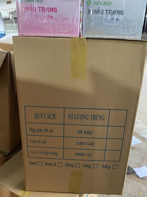 Nguyên thùng 50 hộp khẩu trang Thiên Thuỷ 4 lớp- CAO CẤP