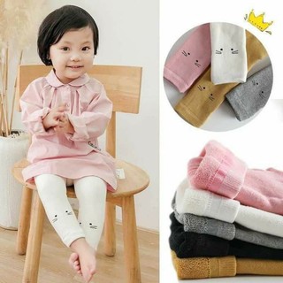 Quần tất đẹp mèo cho ấm cho bé gái