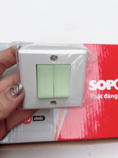 Công tắc đôi E2 Sopoka