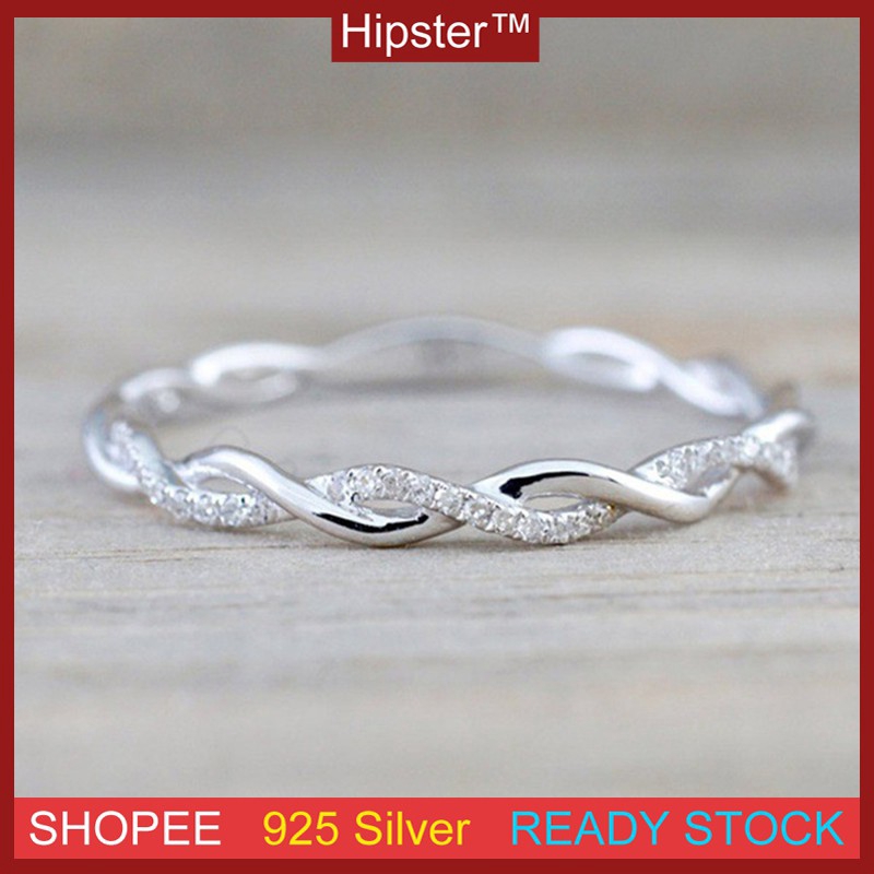 Thời Trang Dát Nhẫn Pha Lê