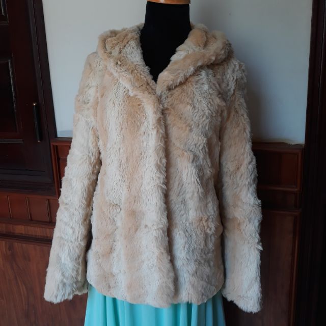 Áo lông thỏ