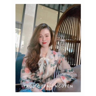 Áo sơ mi voan hoa hồng buộc nơ