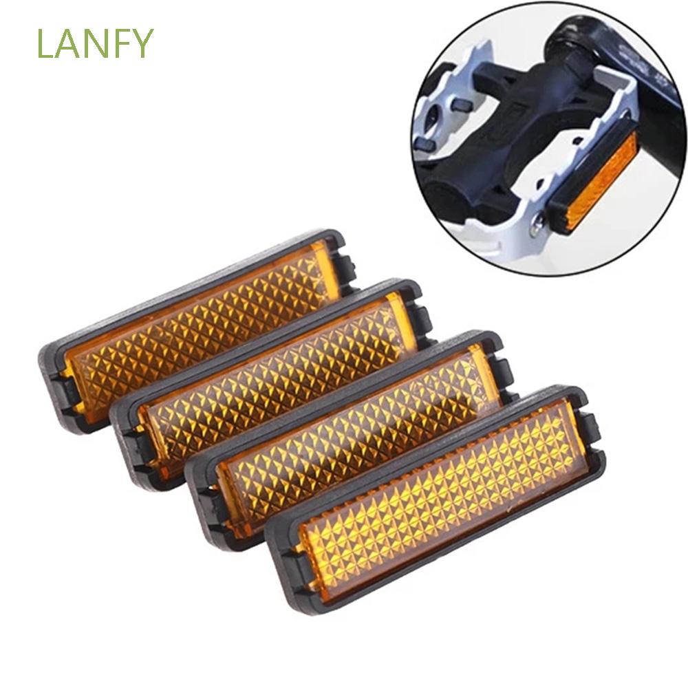 Set 4 Phụ Kiện Phản Quang Gắn Pê Đan Xe Đạp