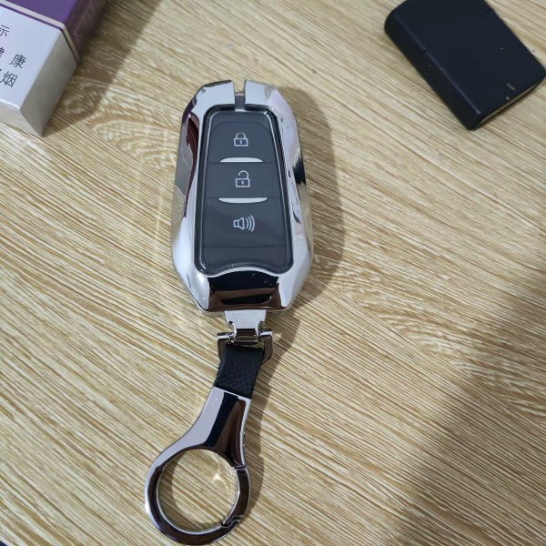 Ốp Chìa Khóa Hợp Kim + Silicon Cho Xe Peugeot 3008/ 5008 - Màu bạc