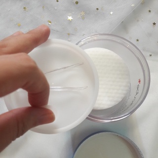 Pad tẩy tế bào chết medicube