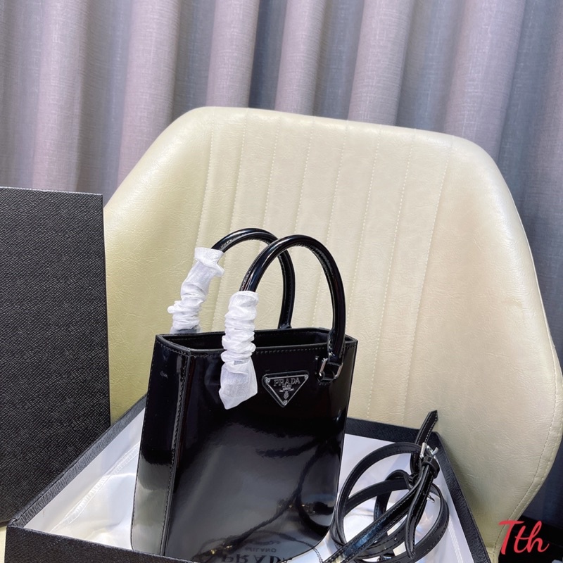 Túi P R A D A case phone sz18