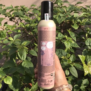 Kem bọt tạo phồng Volume Boosting Mousse Davines 250ml