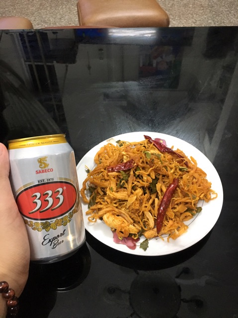 100g khô gà lá chanh ngon đặc biệt | BigBuy360 - bigbuy360.vn