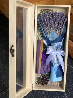 Hộp quà hoa lavender