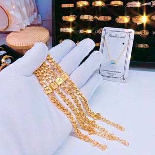 Lắc tay titan LV bảng to