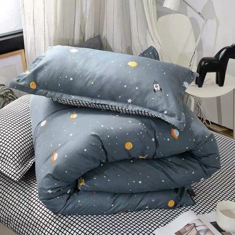Bộ chăn ga gối cotton poly Vũ Trụ nhập khẩu bộ 4 món Chăn, ga , 2 vỏ gối | BigBuy360 - bigbuy360.vn