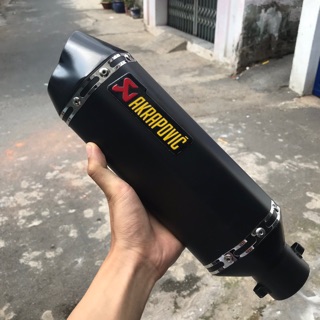 lon pô akapovic  2 nòng gắn mọi dòng xe
