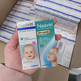 Nhỏ mũi Navisin cho bé