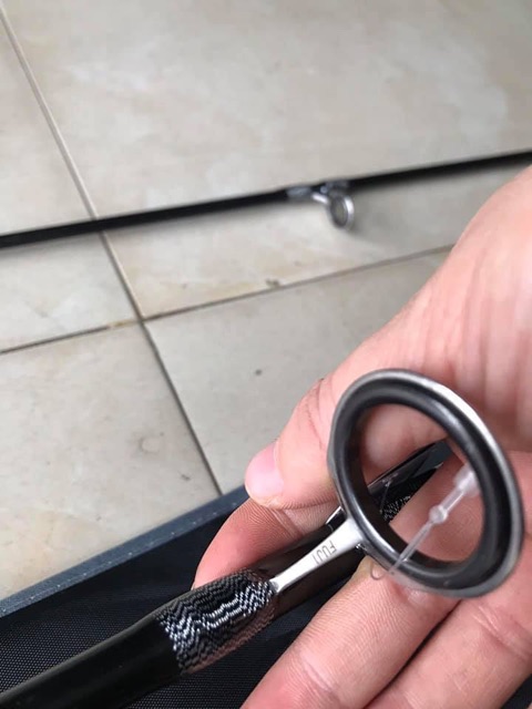cần câu 2 khúc rỗng shimano dài 2m7 cần cực khoẻ y hình