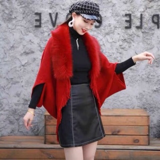 Áo khoác cardigan choàng tua rua tay cánh dơi cổ lông dễ thương như hình .