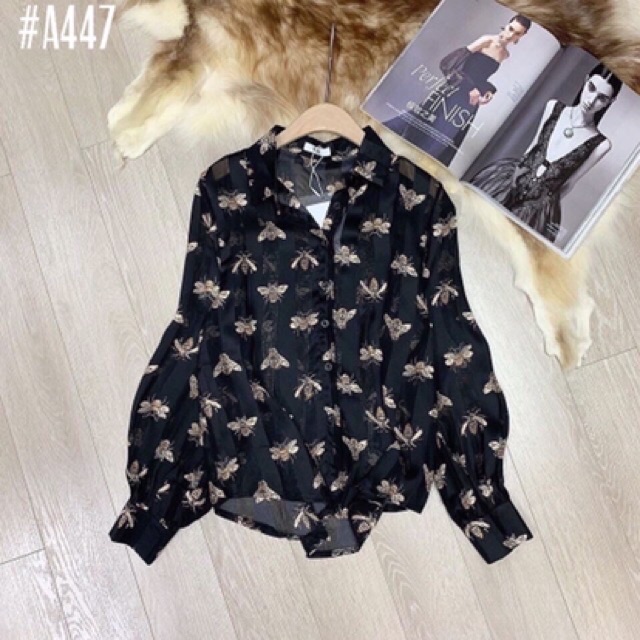 Áo sơ mi hoạ tiết con ong