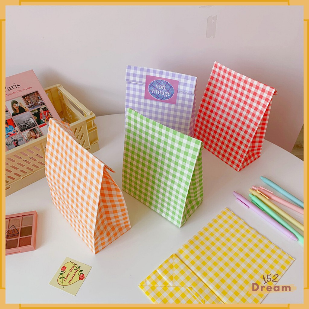 Túi Giấy Tặng Quà Kẻ Caro Phong Cách Hàn Quốc (KÈM ẢNH THẬT) | BigBuy360 - bigbuy360.vn