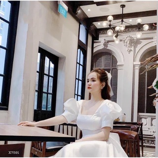 ĐẦM CỔ U NƠ LƯNG