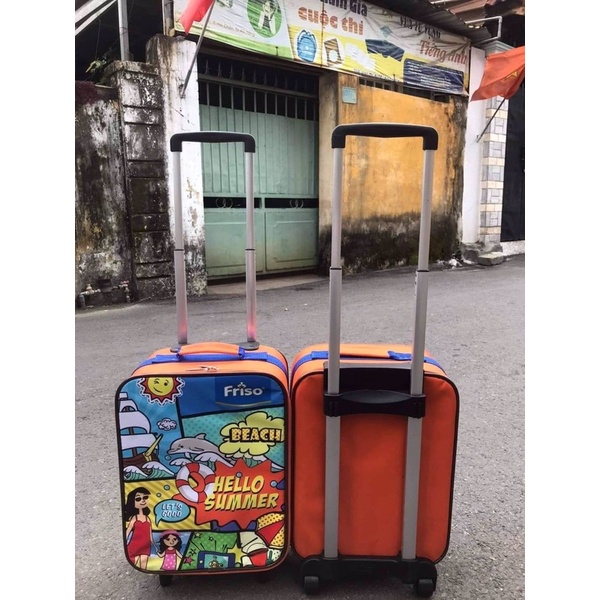 Vali kéo hàng km Friso