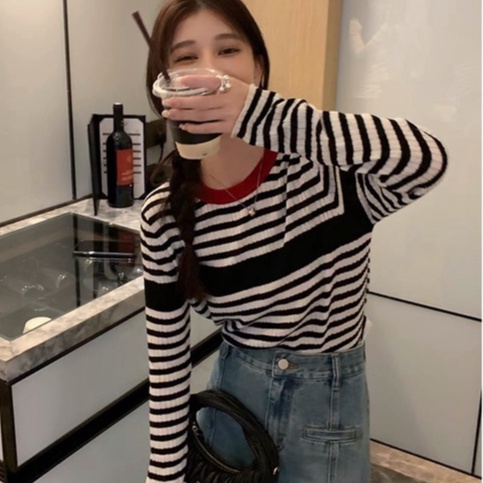 Áo len ZHELIHANGFEI thiết kế tay dài cổ tròn họa tiết kẻ sọc ngang thời trang dễ phối đồ cho nữ