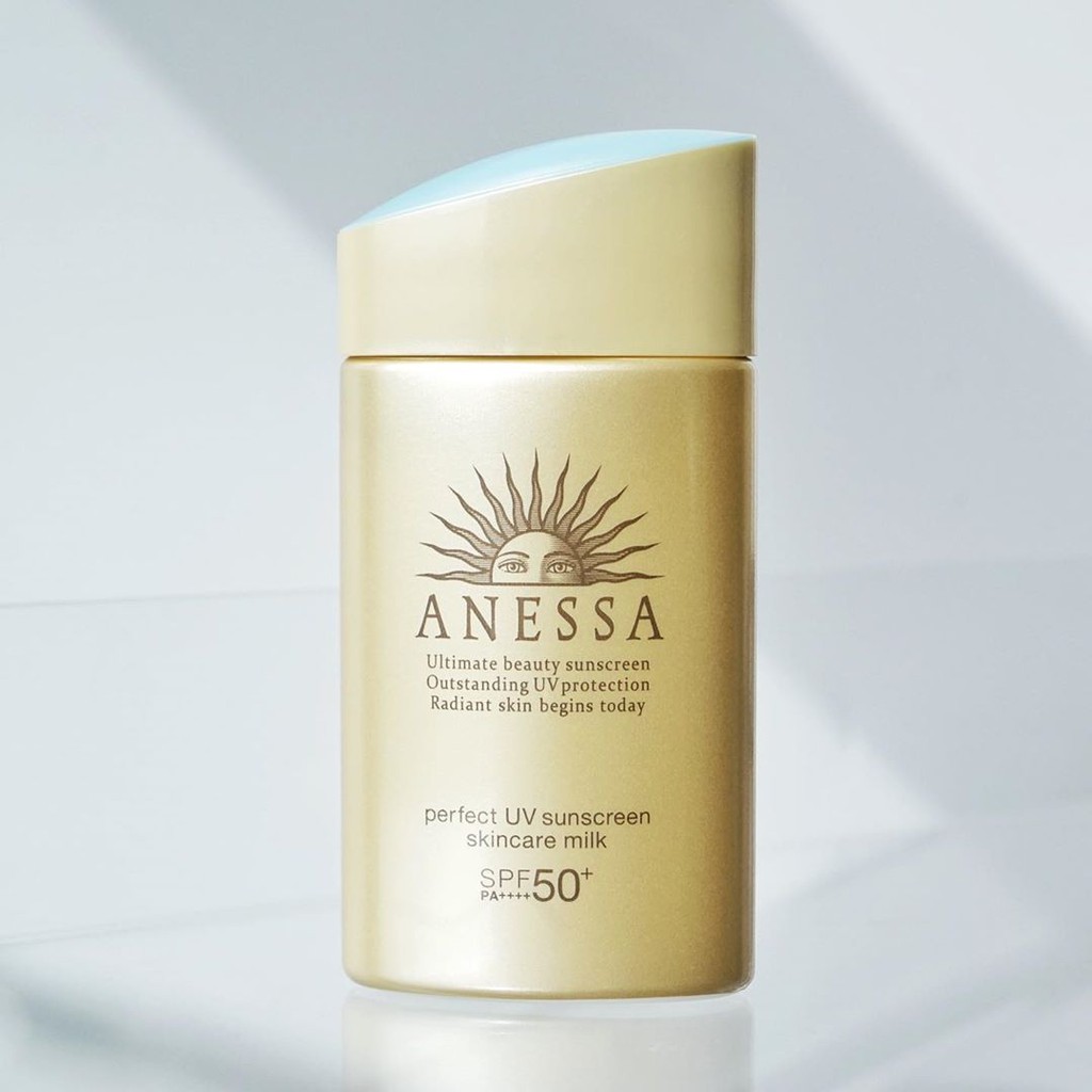 Kem Chống Nắng Anessa Perfect UV Sunscreen Skincare Milk SPF 50+/PA++++