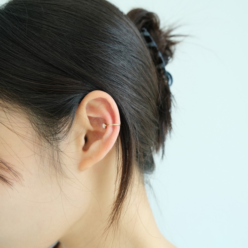 [gwilee] pearl point ear cuff - khuyên vành tai màu vàng đính hạt NT