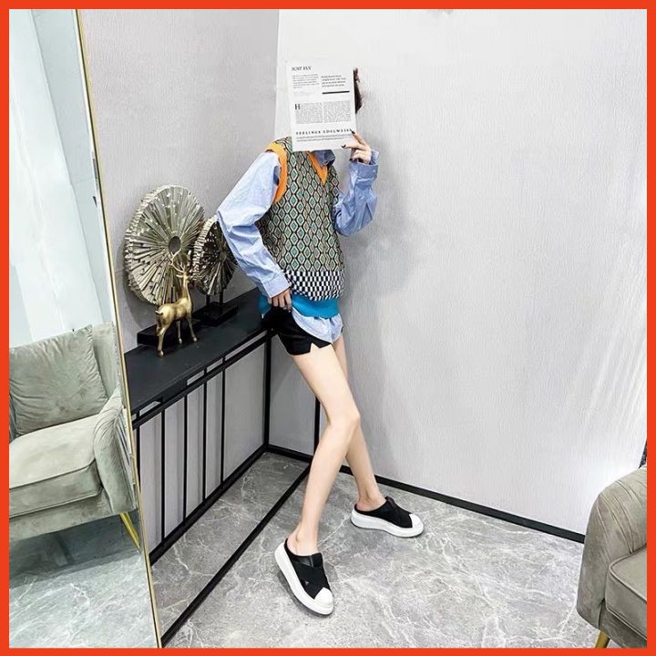 Giày Nữ Kiểu Mới HOT Giày Sục Nữ Quai Chéo Mang Thoải Mái | BigBuy360 - bigbuy360.vn
