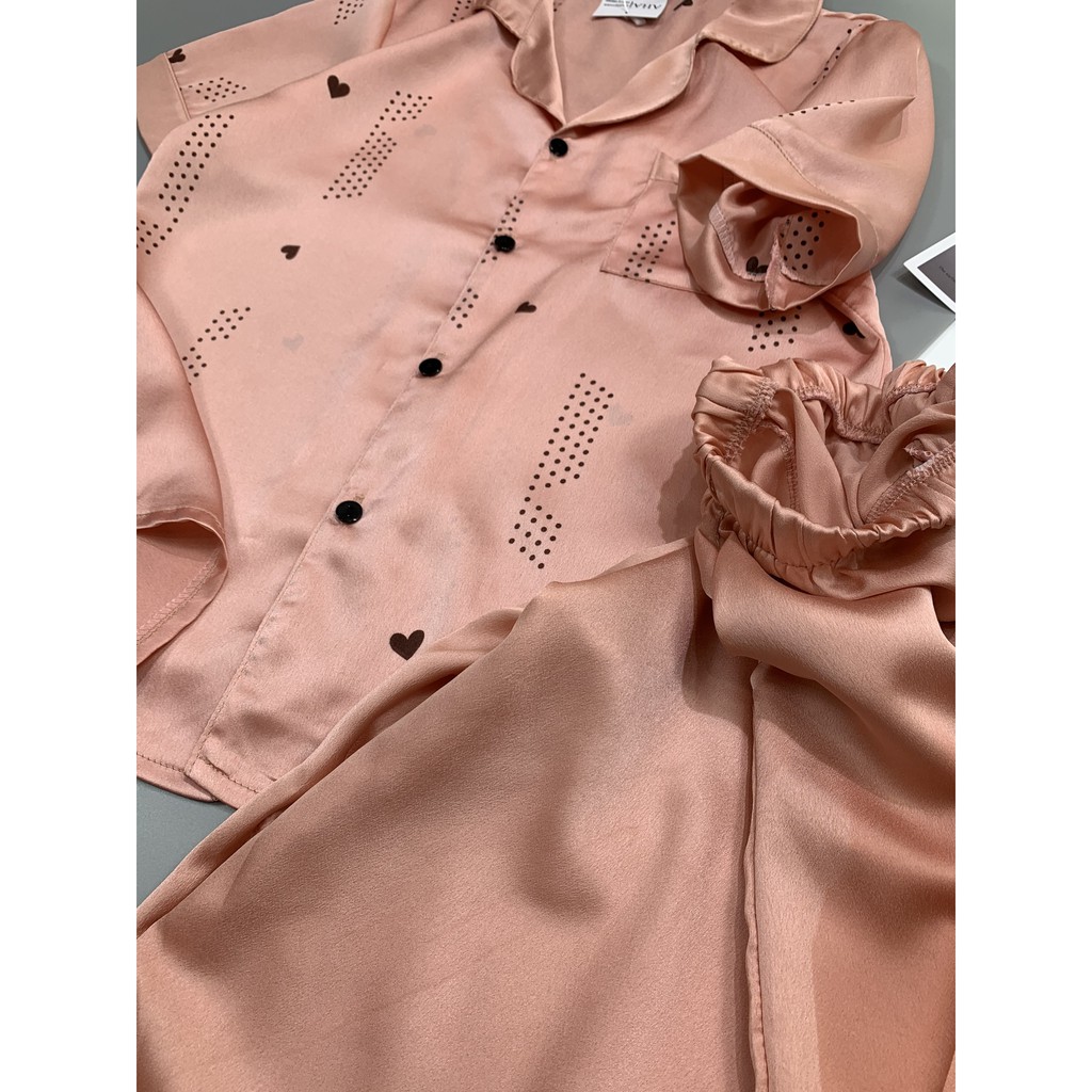 Đồ Ngủ Pijama Lụa Satin Tay Ngắn Quần Lửng Siêu Xinh