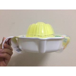 DỤNG CỤ VẮT CAM CÓ LỌC HẠT INOMATA