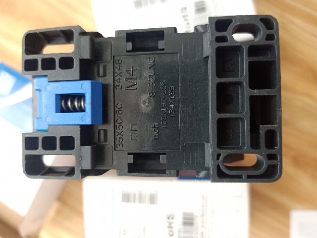 Khởi động từ CHINT 18A , NXC - 18A