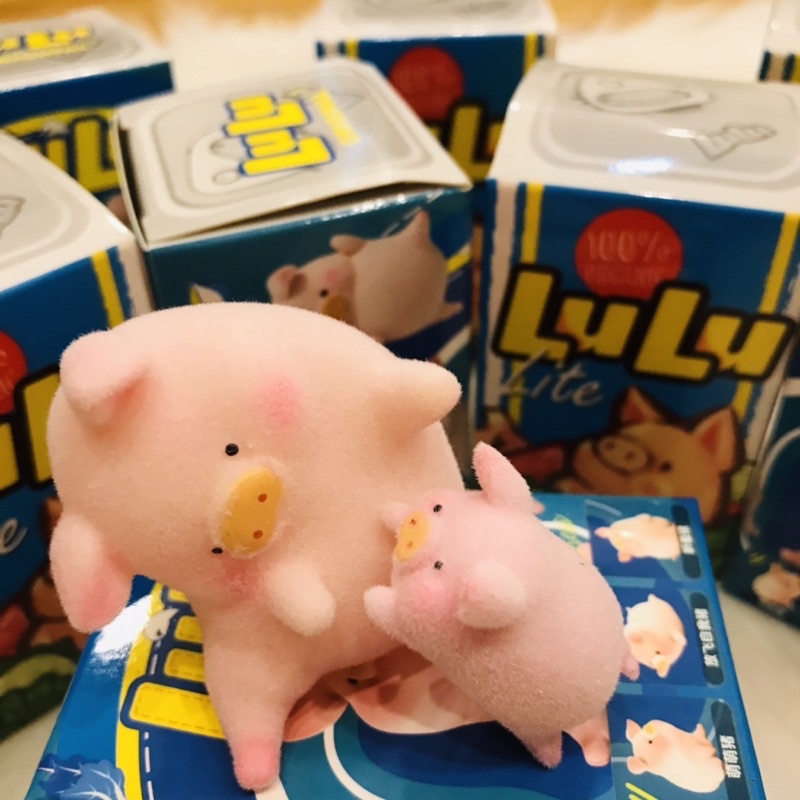 Bộ 2 mô hình Heo lớn &amp; heo nhỏ Lu Lu