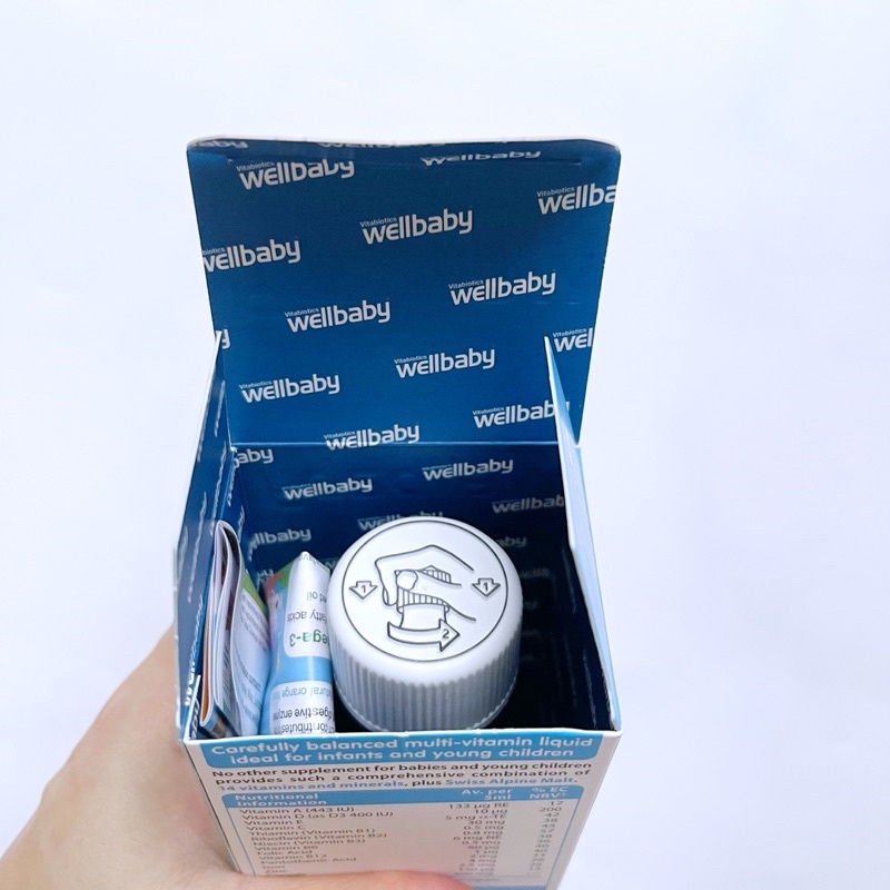 Vitamin tổng hợp cho bé Vitabiotics Wellbaby UK 150ml