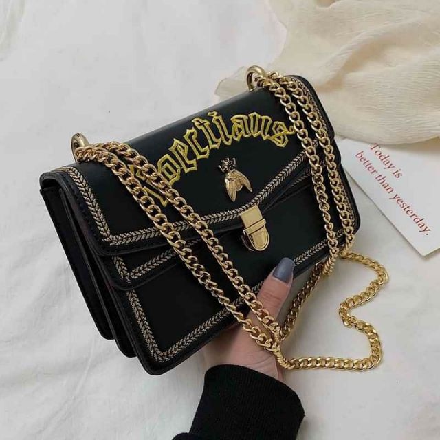 Túi thời trang đeo chéo nữ họa tiết thuê đính ong SD15